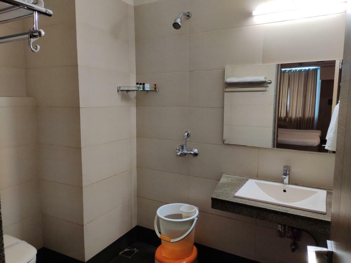 基尼斯塔酒店 兰契 外观 照片